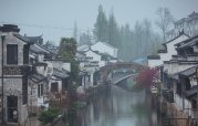 描写江南烟雨的唯美散文，烟雨中的江南